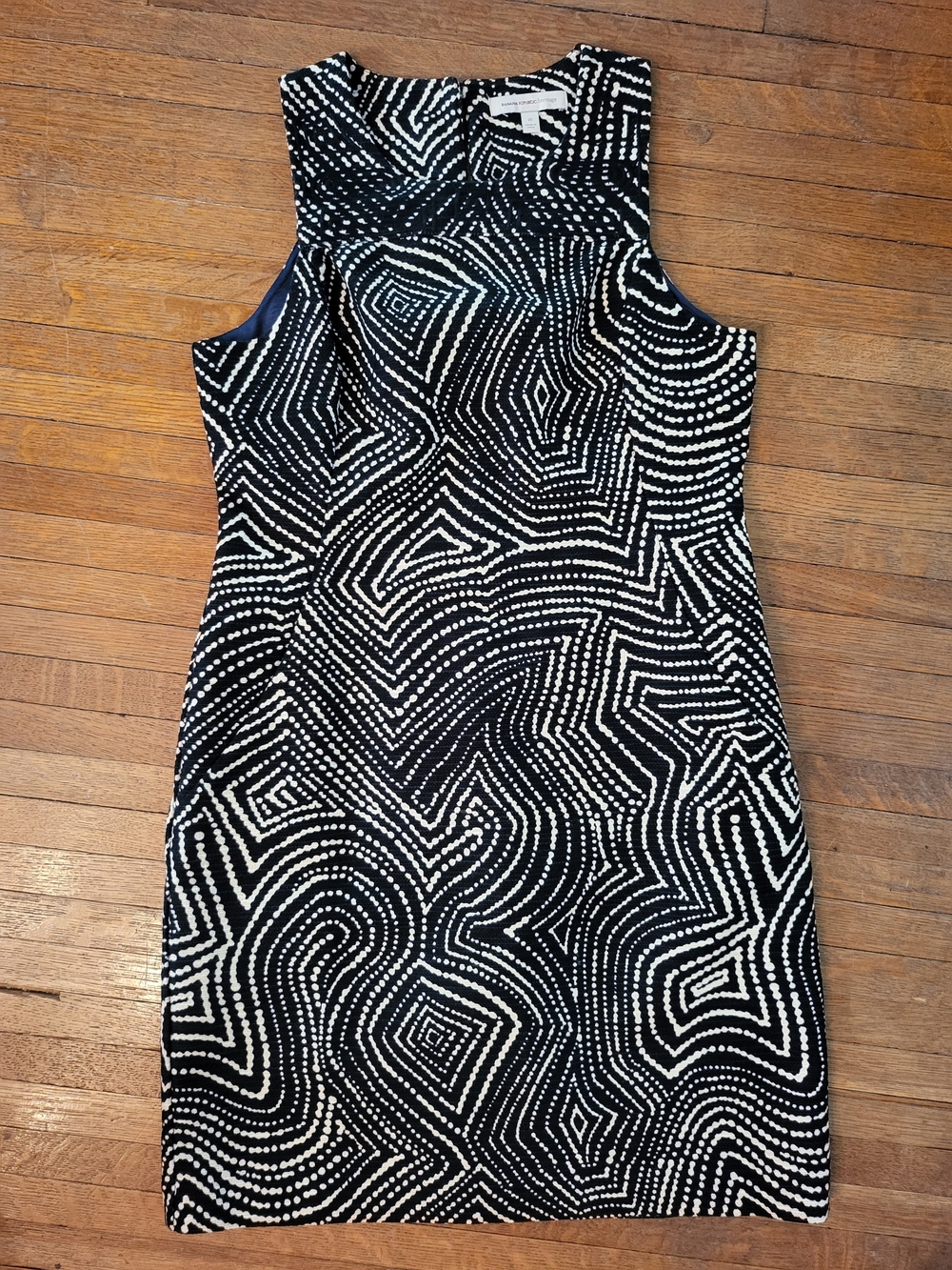 Banana Republic Black and White Geometric Midi Dress - Nice Heavy Fabric